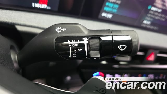 Kia EV6 2023 — photo 24