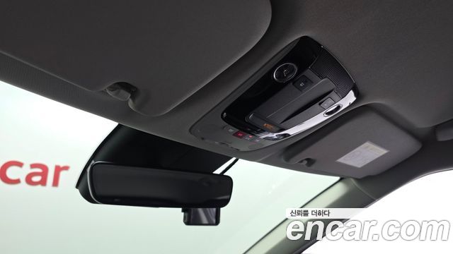 Kia EV6 2023 — photo 25