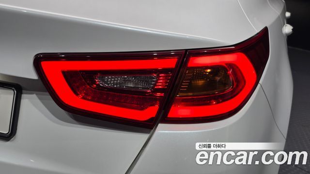 Kia K5 2014 — photo 9