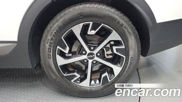 Kia Sportage 2024 — photo 40