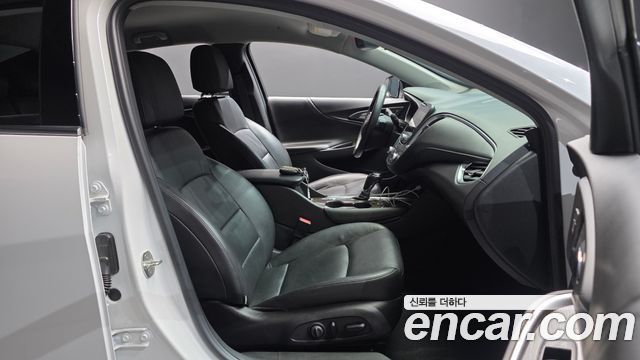 Chevrolet Korea Malibu 2018 — photo 16