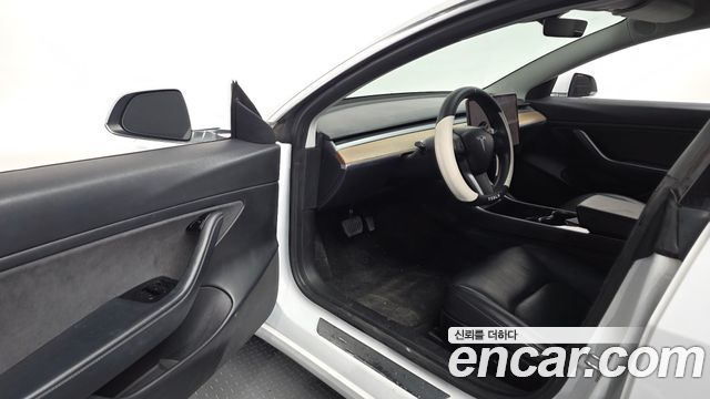 Tesla Model 3 2020 — photo 10