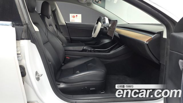 Tesla Model 3 2020 — photo 11