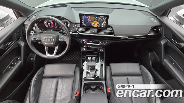 Audi Q5 2021 — photo 10