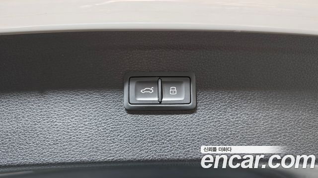 Audi Q5 2021 — photo 22