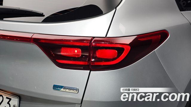 Kia Sportage 2019 — photo 9