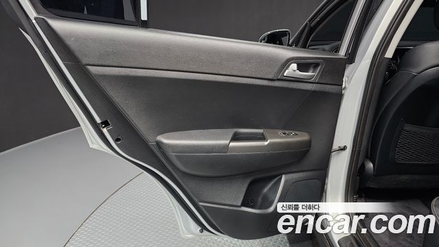 Kia Sportage 2019 — photo 15