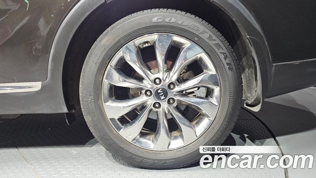 Kia Sorento 2018 — photo 7