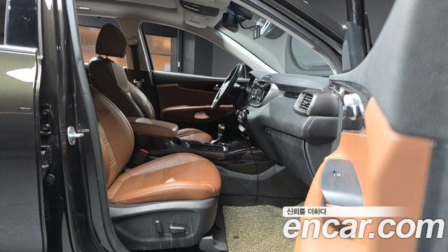 Kia Sorento 2018 — photo 16