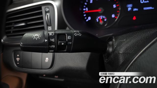 Kia Sorento 2018 — photo 31
