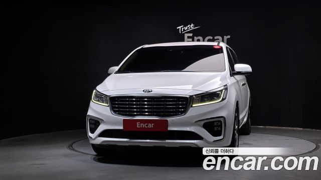 Kia Canival 2019 — photo 3