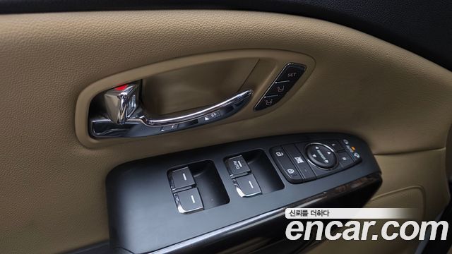 Kia Canival 2019 — photo 26