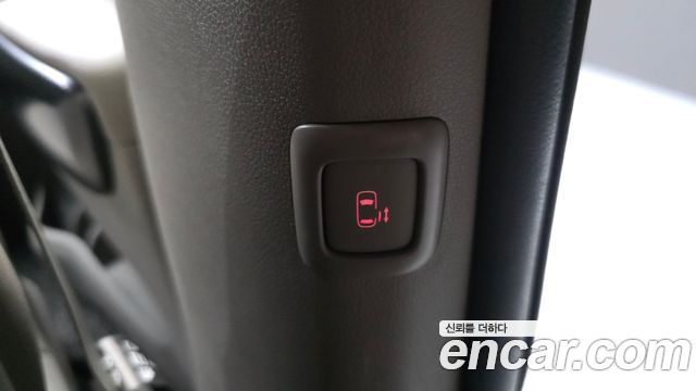 Kia Canival 2020 — photo 27