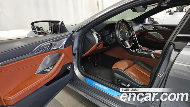 BMW 8-Series 2024 — photo 13