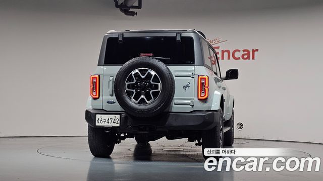 Ford Bronco 2022 — photo 4