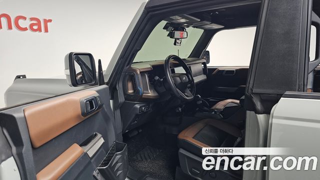 Ford Bronco 2022 — photo 13