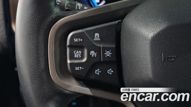 Ford Bronco 2022 — photo 20
