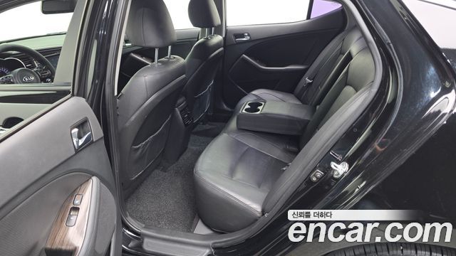Kia K5 2014 — photo 11