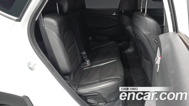 Hyundai Tucson 2018 — photo 12