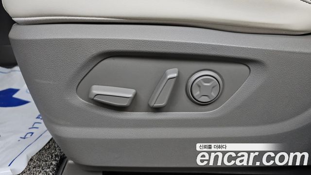 Hyundai Staria 2022 — photo 20