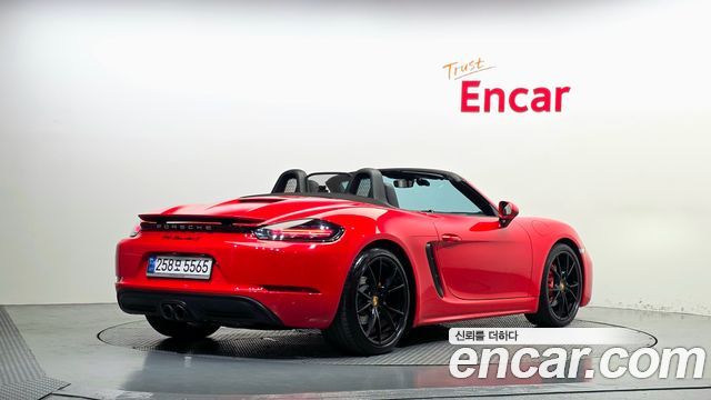 Porsche 718 2018 — photo 2