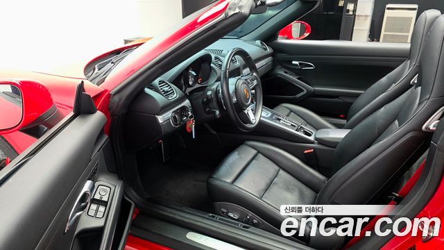 Porsche 718 2018 — photo 10