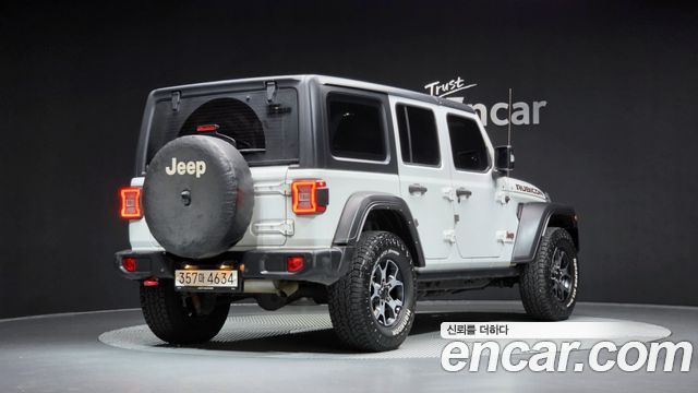 Jeep Wrangler 2021 — photo 2