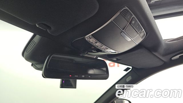 Mercedes-Benz S-Class 2015 — photo 29