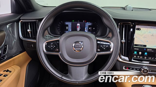 Volvo S90 2022 — photo 13