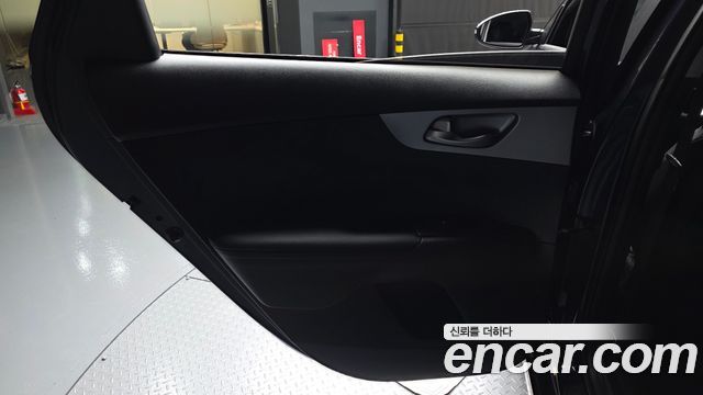 Kia K3 2022 — photo 15