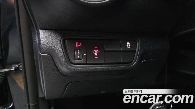 Kia K3 2022 — photo 29