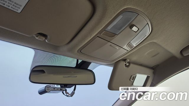 Hyundai AVANTE 2020 — photo 16