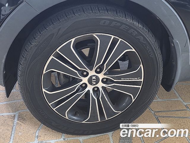 Kia Sportage 2012 — photo 13