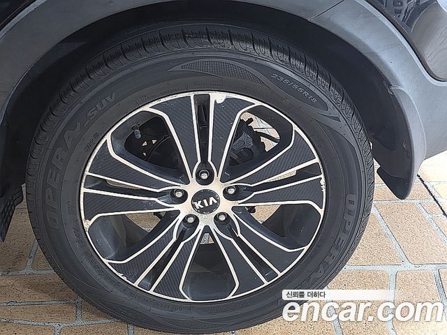 Kia Sportage 2012 — photo 16