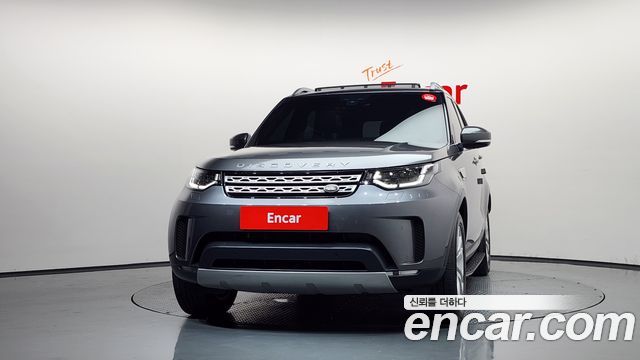 Land Rover Discovery 2018 — photo 3