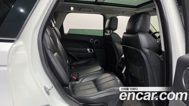 Land Rover Range Rover Sport 2017 — photo 12