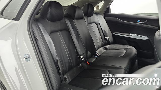 Kia K5 2025 — photo 17