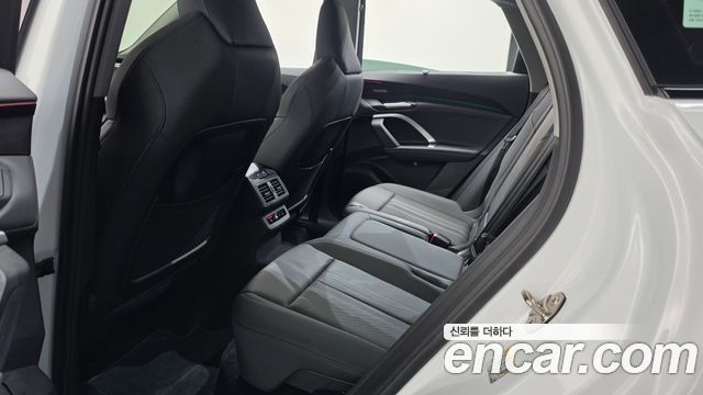 Audi Q5 2025 — photo 17
