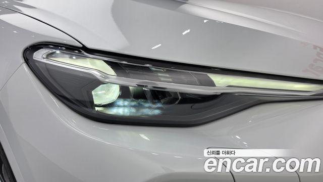 Audi Q5 2025 — photo 8