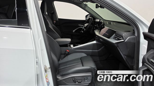 Audi Q5 2025 — photo 16