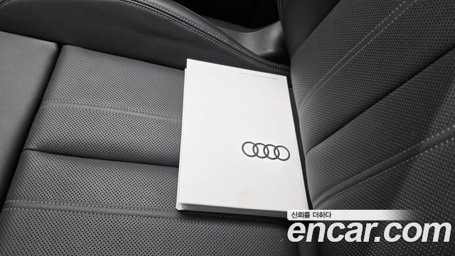 Audi Q5 2025 — photo 28