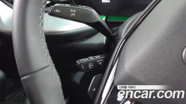 Audi Q5 2025 — photo 37