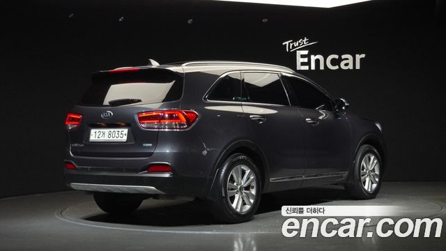 Kia Sorento 2015 — photo 2