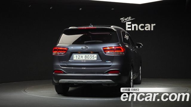 Kia Sorento 2015 — photo 4