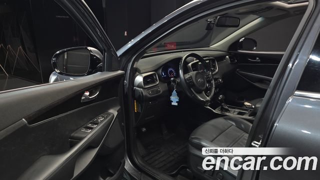 Kia Sorento 2015 — photo 13