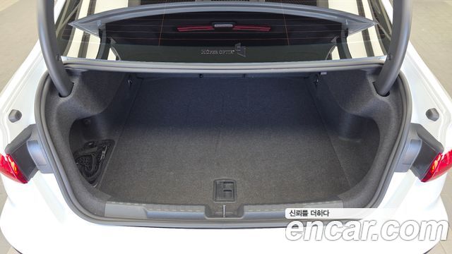 Audi RS3 2023 — photo 26