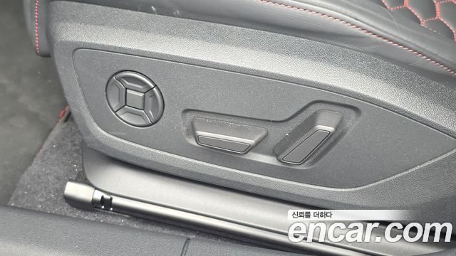 Audi RS3 2023 — photo 32