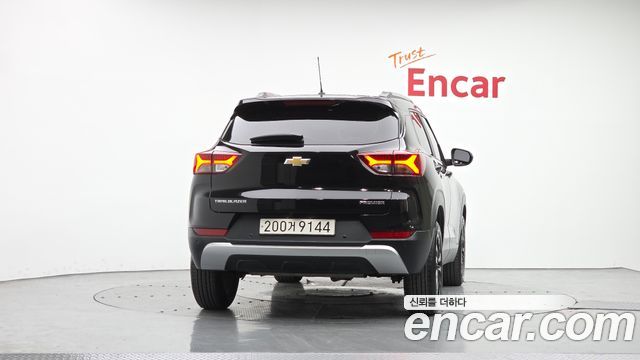 Chevrolet Korea Trailblazer 2022 — photo 4