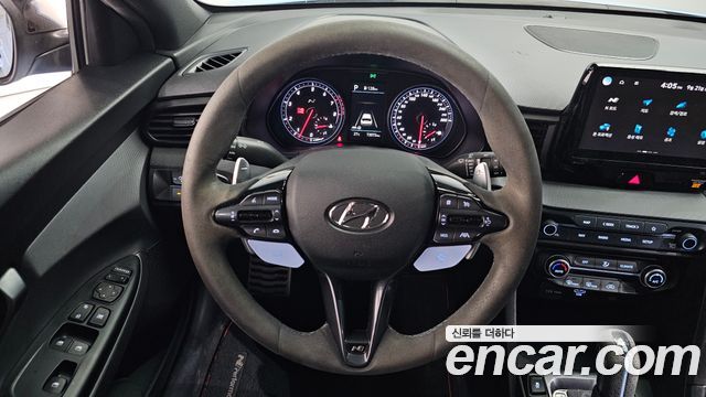 Hyundai Veloster 2021 — photo 19
