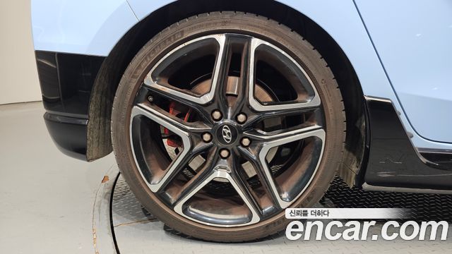 Hyundai Veloster 2021 — photo 7